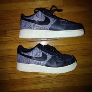 Nike Black and Gray Sneakers